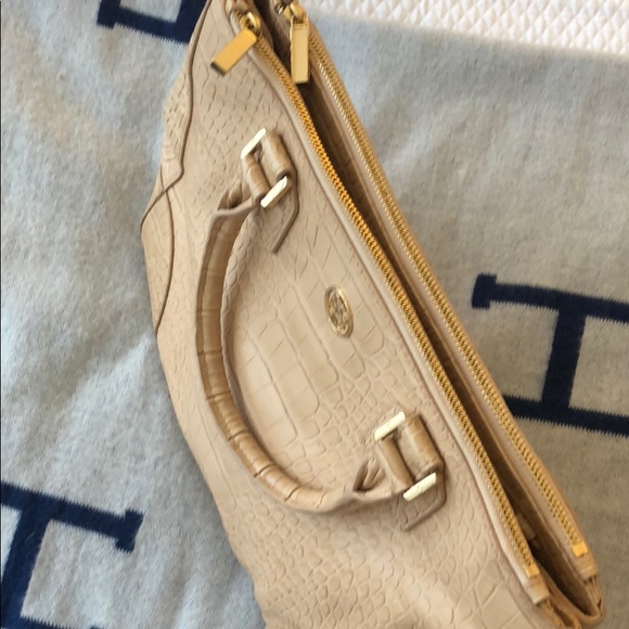 Tory Burch beige top handle bag - Picture 5 of 8